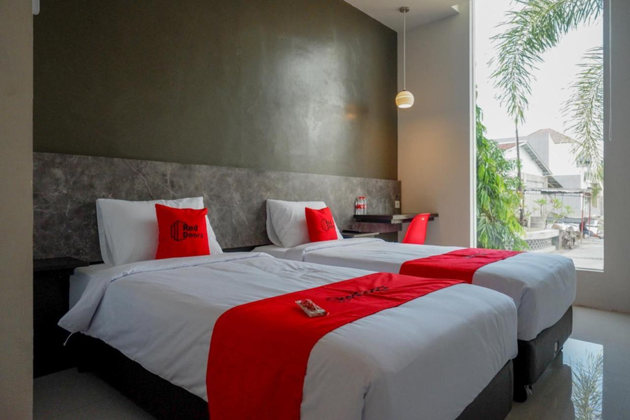 Reddoorz Plus Near Solo Baru Exterior foto
