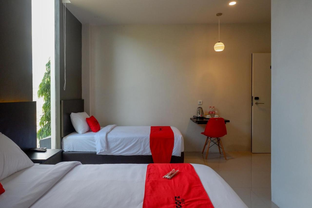 Reddoorz Plus Near Solo Baru Exterior foto