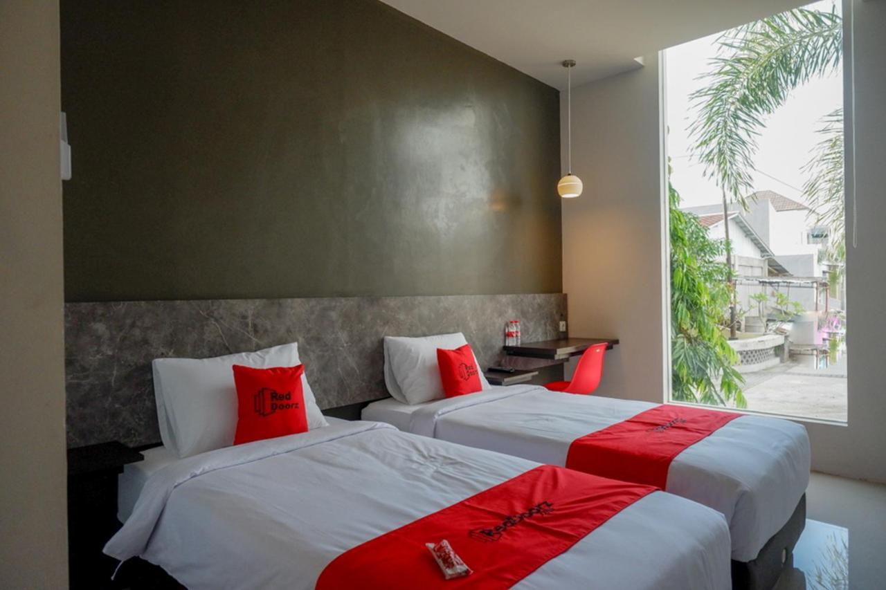 Reddoorz Plus Near Solo Baru Exterior foto